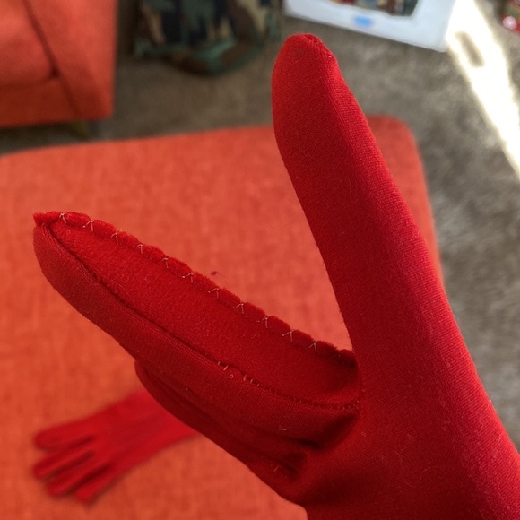 VTG 50’s Holiday Red Cotton Gloves White Stitching Size 7 - Picture 5 of 11